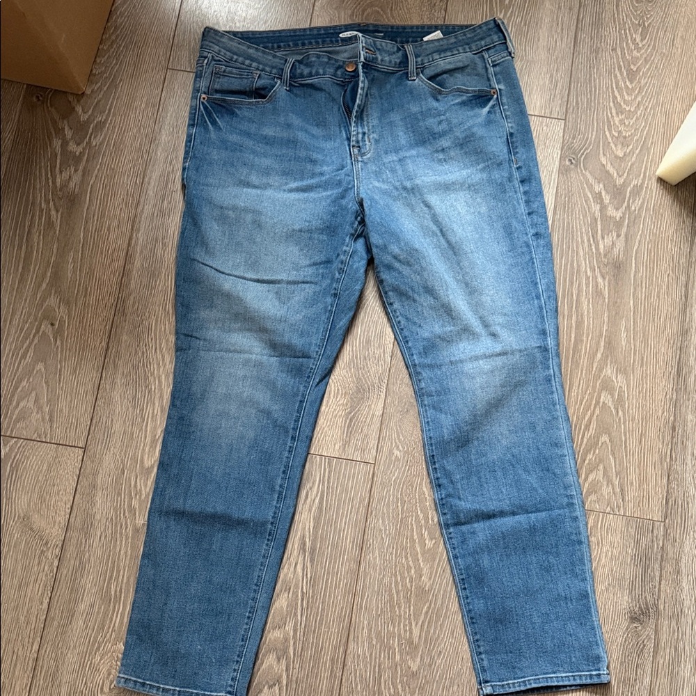 Old Navy Medium Blue Denim Jeans